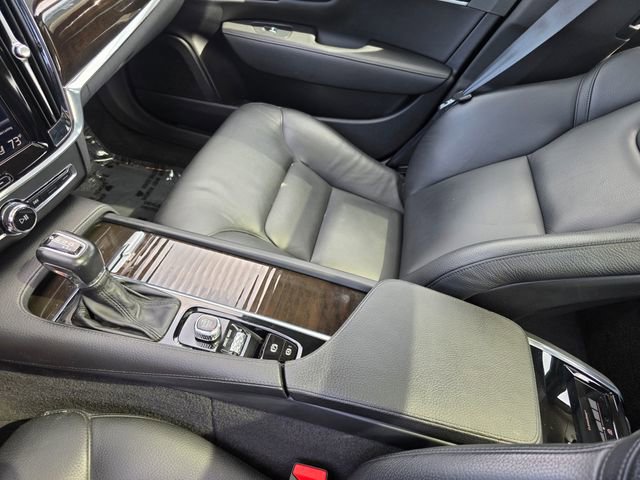 Used 2018 Volvo S90 T5 Momentum w/ Convenience Package AWD/4WD image 31