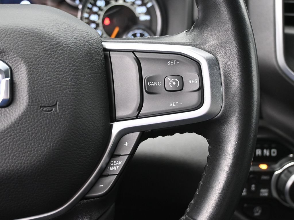 Used 2022 RAM 1500 Big Horn AWD/4WD image 13