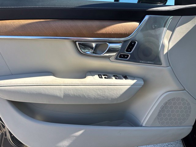 Used 2017 Volvo S90 T6 Inscription w/ Vision Package AWD/4WD image 15