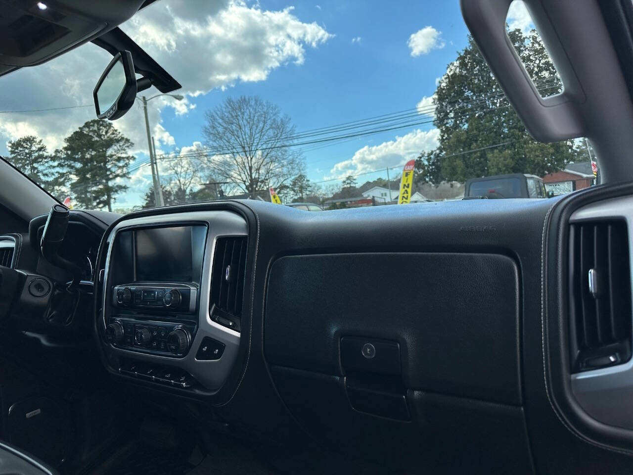 Used 2017 GMC Sierra 1500 SLT w/ SLT Premium Package image 33