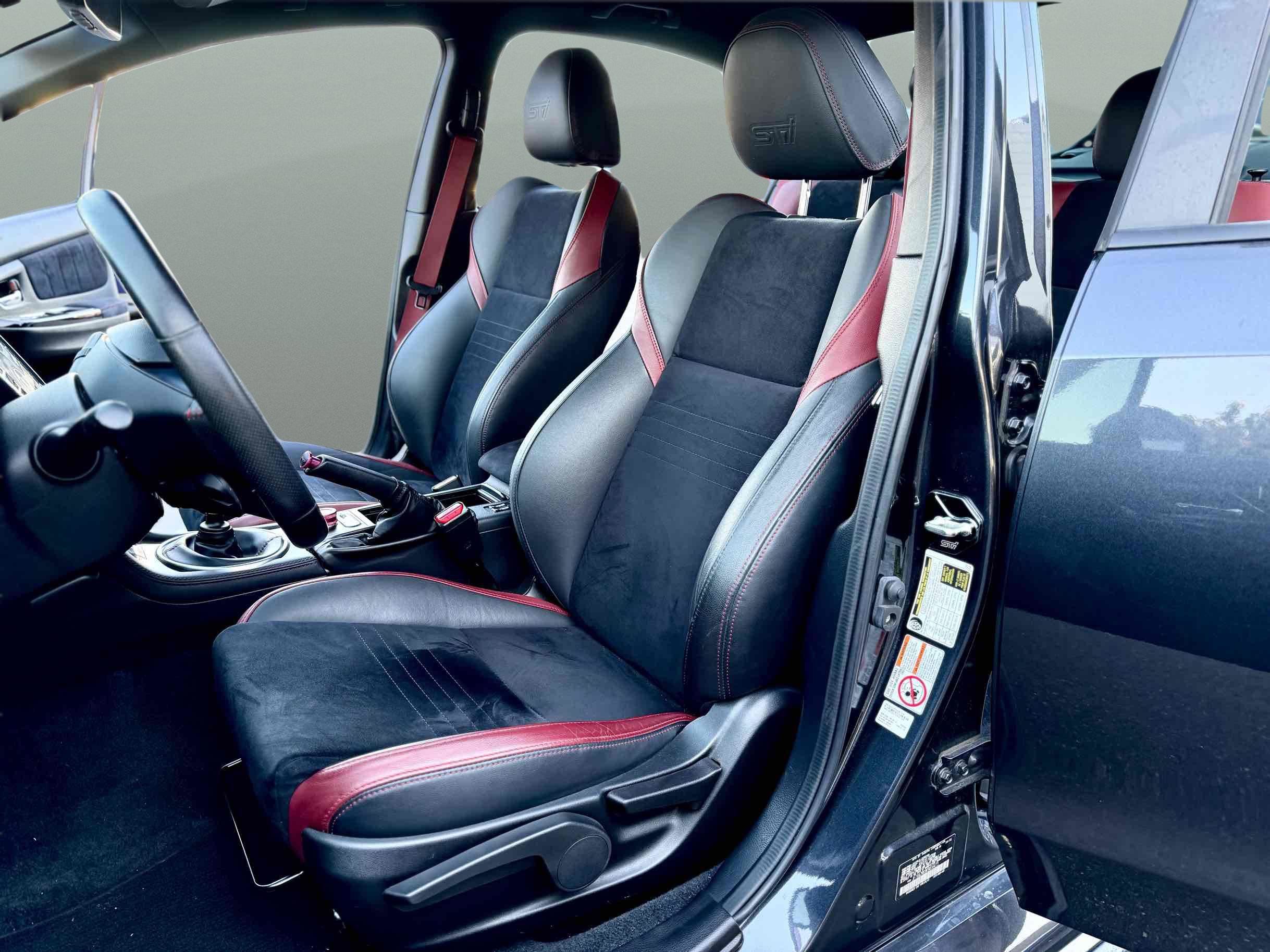 Used 2019 Subaru WRX STI AWD/4WD image 11