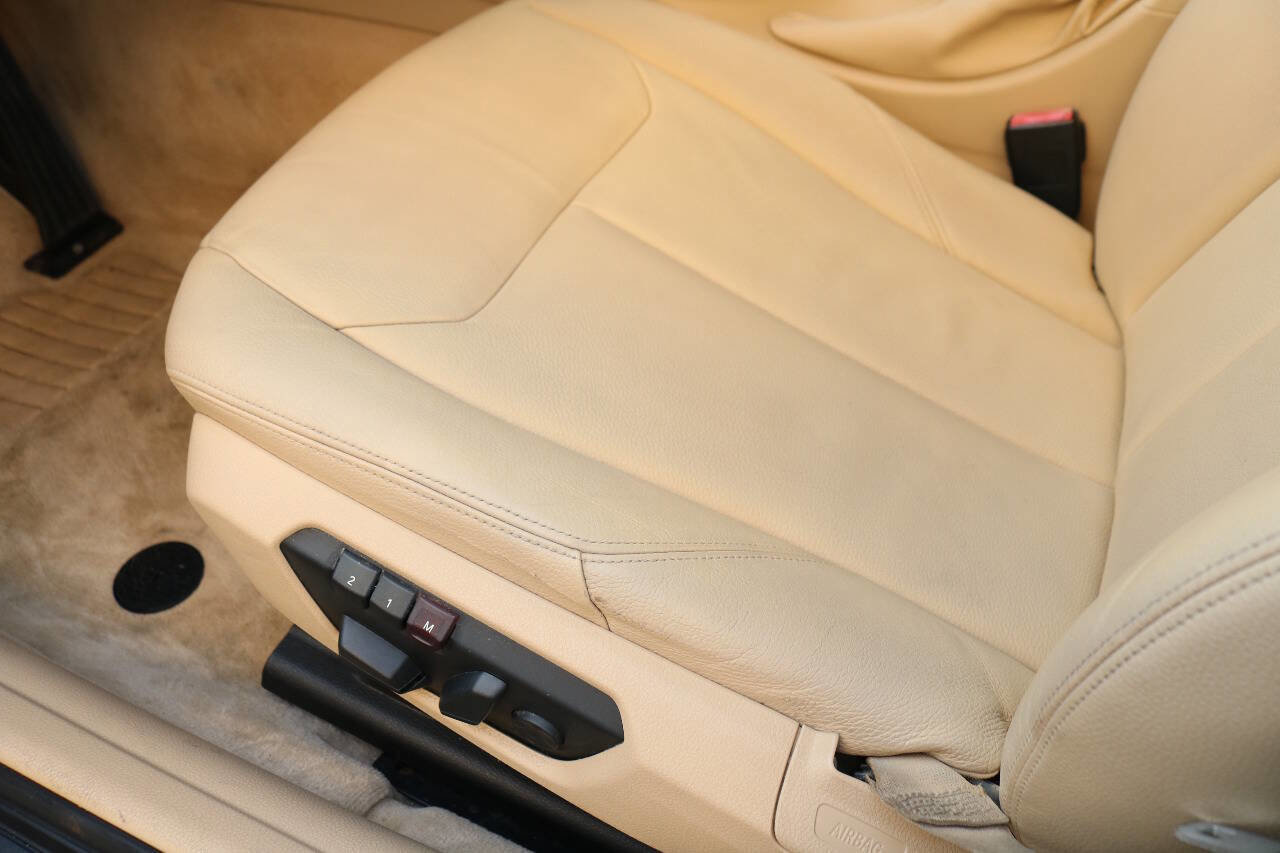 Used 2013 BMW 335i Sedan image 39