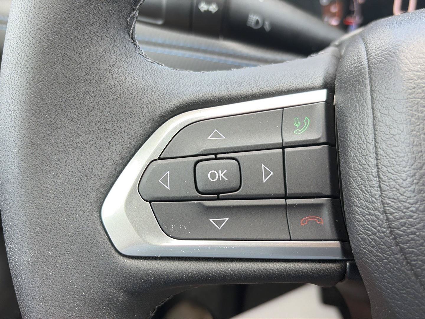 New 2026 Jeep Compass Latitude AWD/4WD image 13