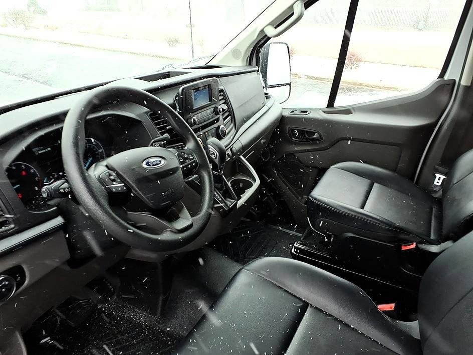 Used 2024 Ford Transit 250 Low Roof w/ Load Area Protection Package RWD image 14