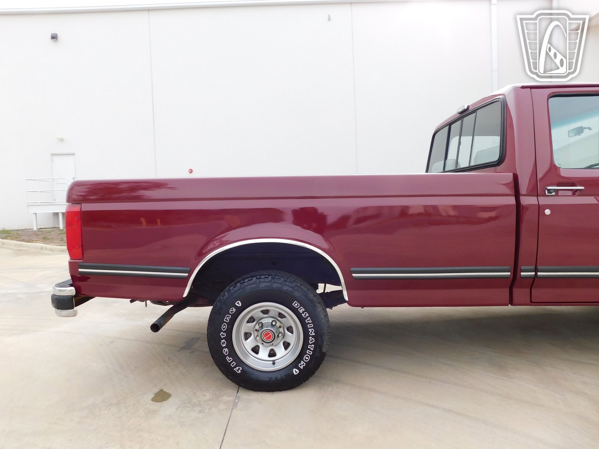 Used 1990 Ford F150 2WD Regular Cab image 28