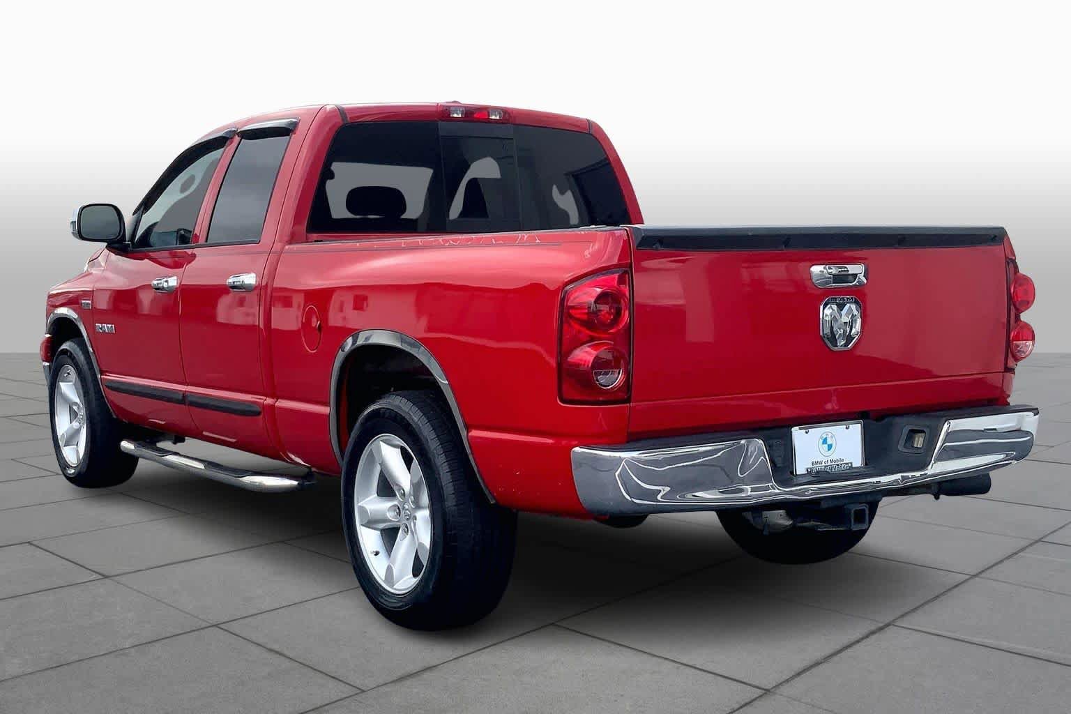 Used 2007 Dodge Ram 1500 Truck SLT image 11