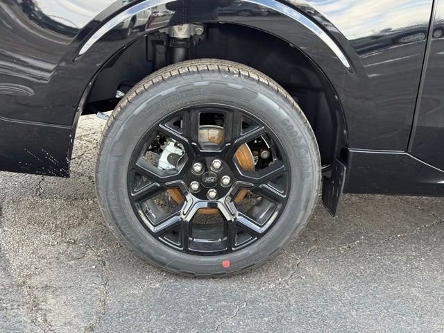 New 2026 Ford Maverick Lobo image 11