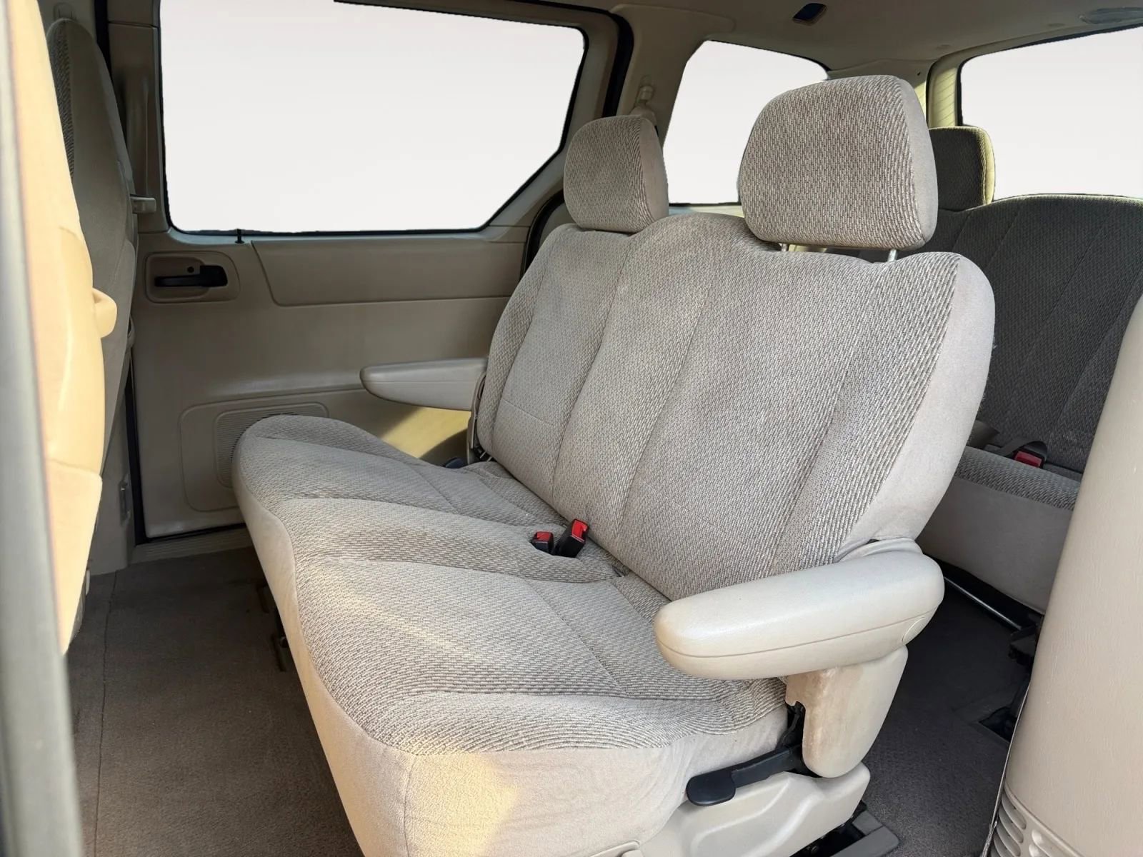 Used 2003 Ford Windstar LX FWD image 10