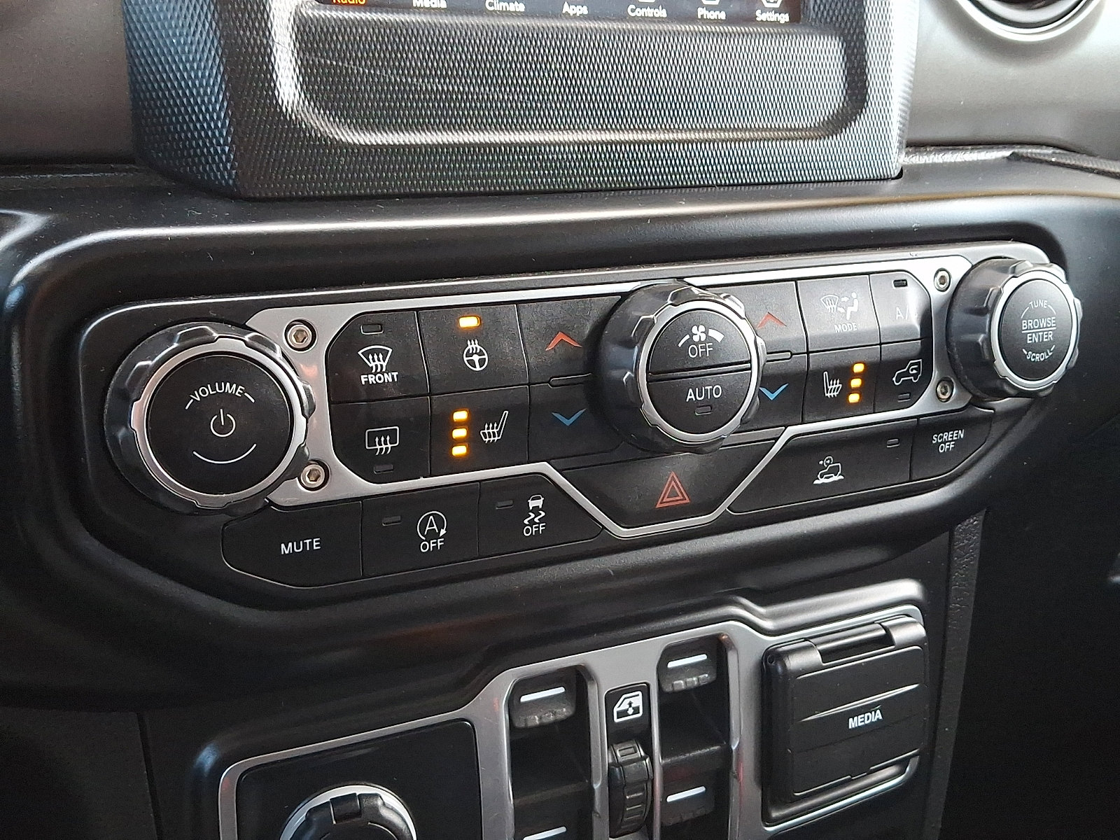 Used 2021 Jeep Wrangler Unlimited Sport image 15