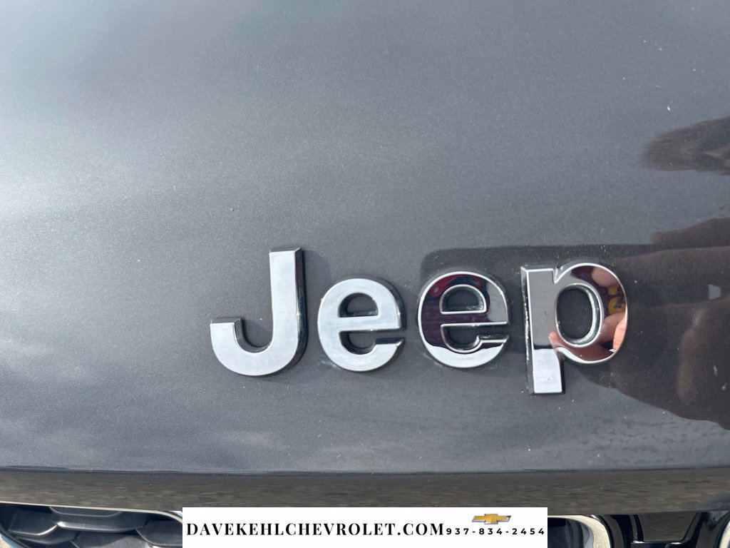 Used 2024 Jeep Grand Cherokee Limited w/ Trailer Tow Package AWD/4WD image 33