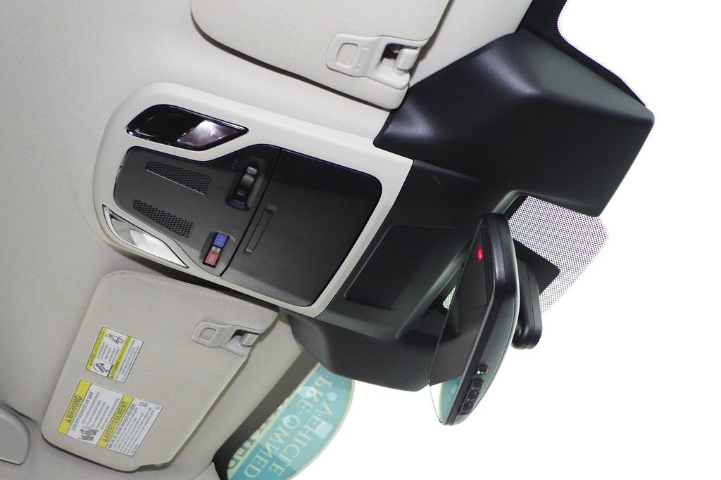 Certified 2025 Subaru Outback Premium image 17