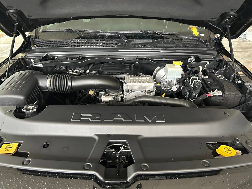 Used 2024 RAM 1500 Limited AWD/4WD image 14