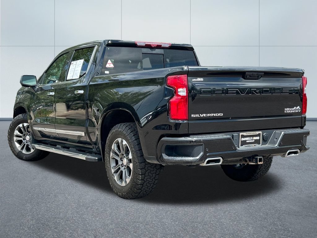 Used 2024 Chevrolet Silverado 1500 High Country w/ Technology Package AWD/4WD image 36