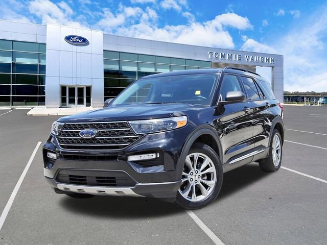 Used 2022 Ford Explorer XLT w/ Equipment Group 202A AWD/4WD image 1