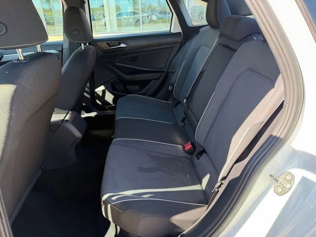 Used 2025 Volkswagen Jetta Sport image 13