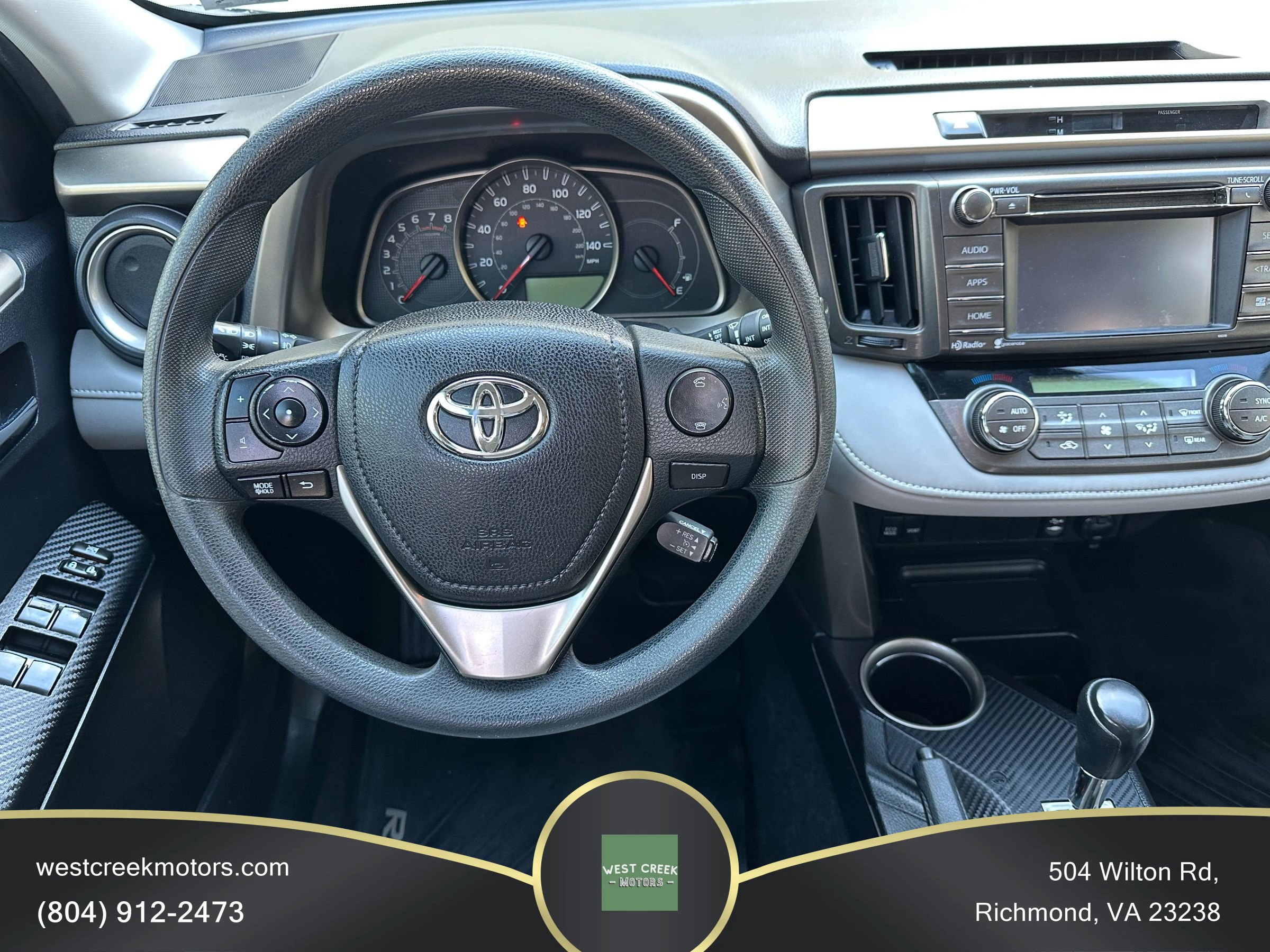 Used 2015 Toyota RAV4 XLE image 10