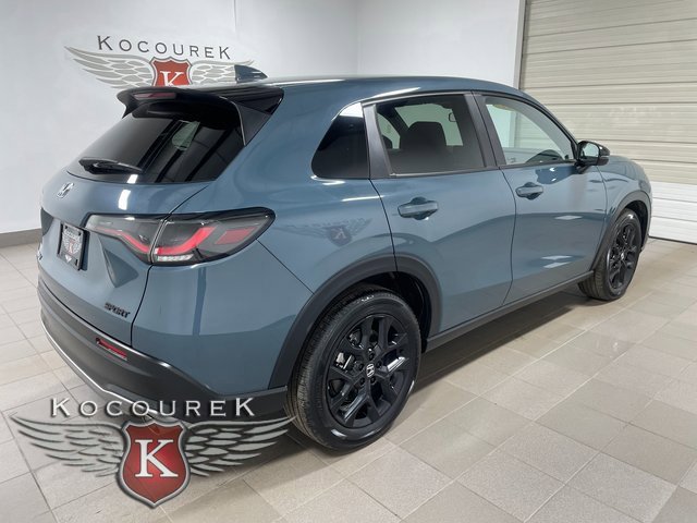 Used 2025 Honda HR-V Sport image 6