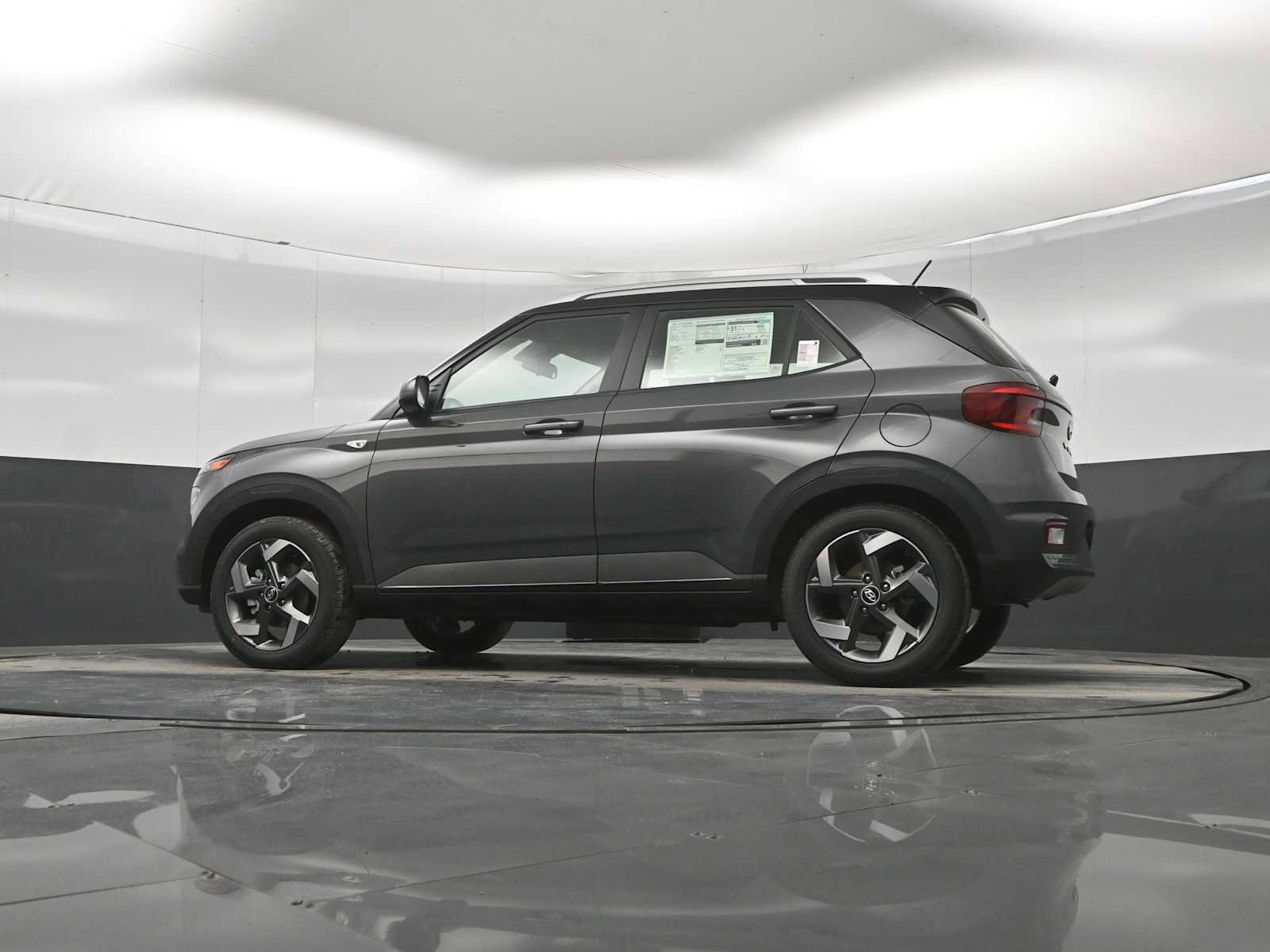 New 2026 Hyundai Venue SEL FWD image 34