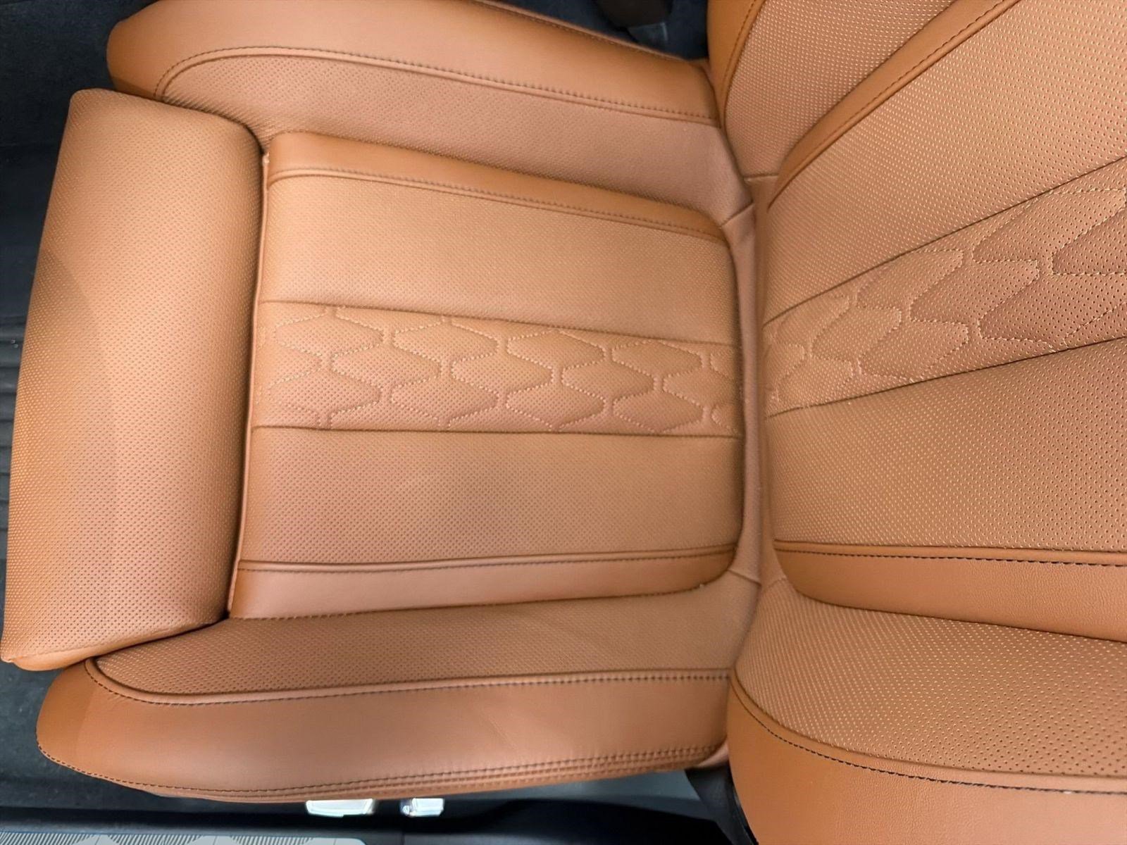 New 2026 BMW X5 M60i image 24