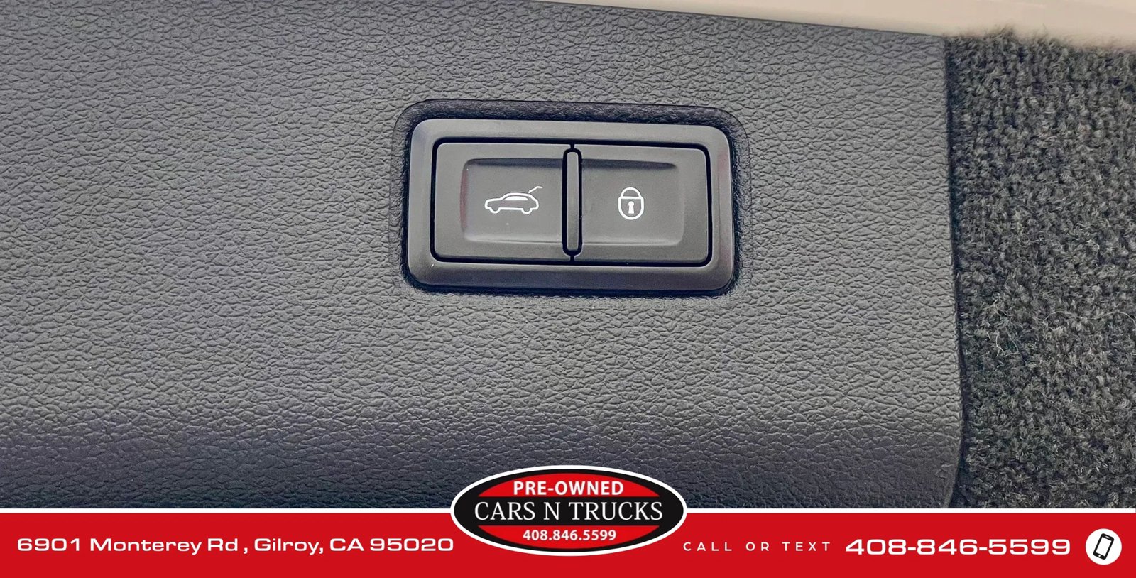 Used 2018 Bentley Bentayga AWD/4WD image 49