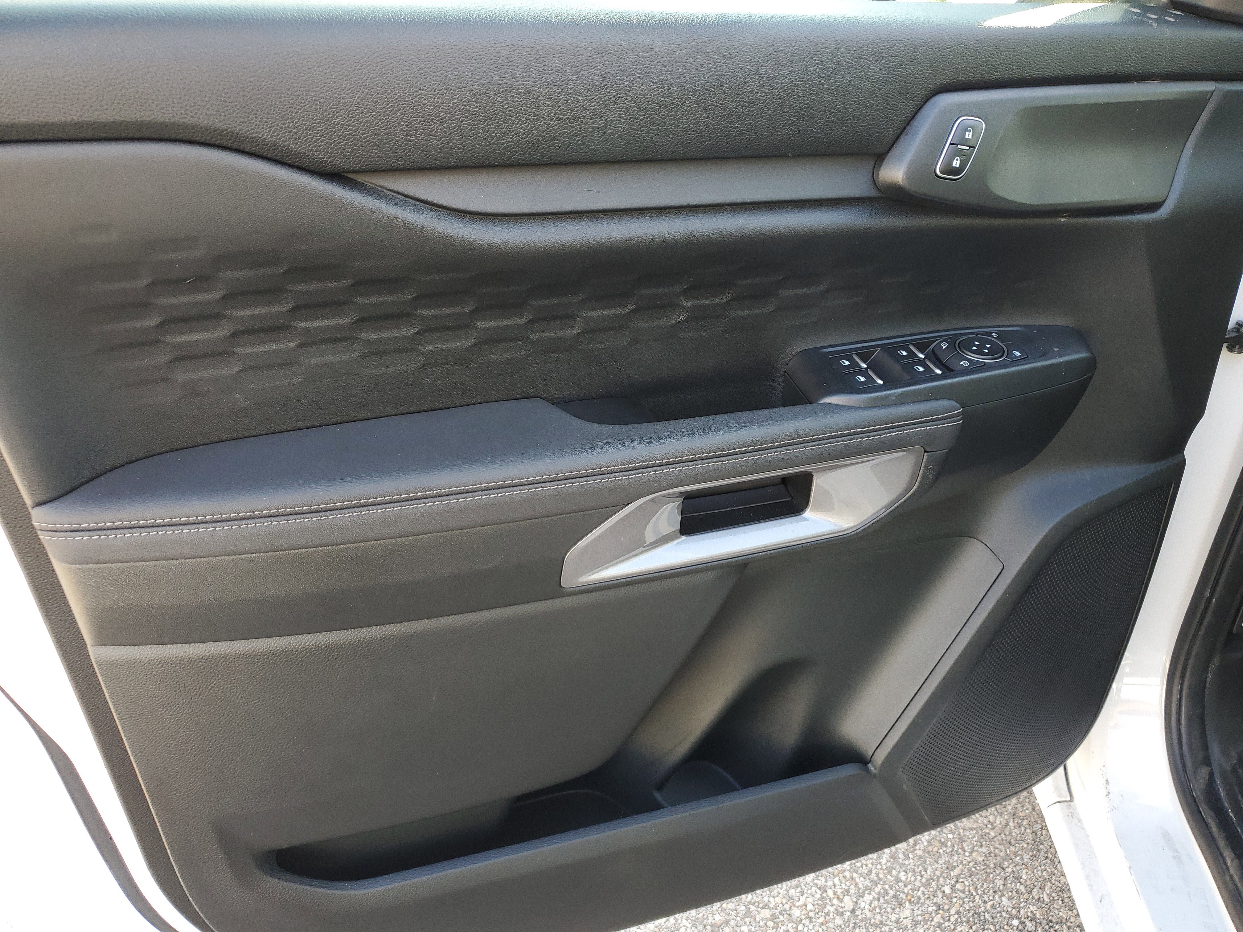 Used 2024 Ford Ranger XLT w/ Equipment Group 301A High image 22