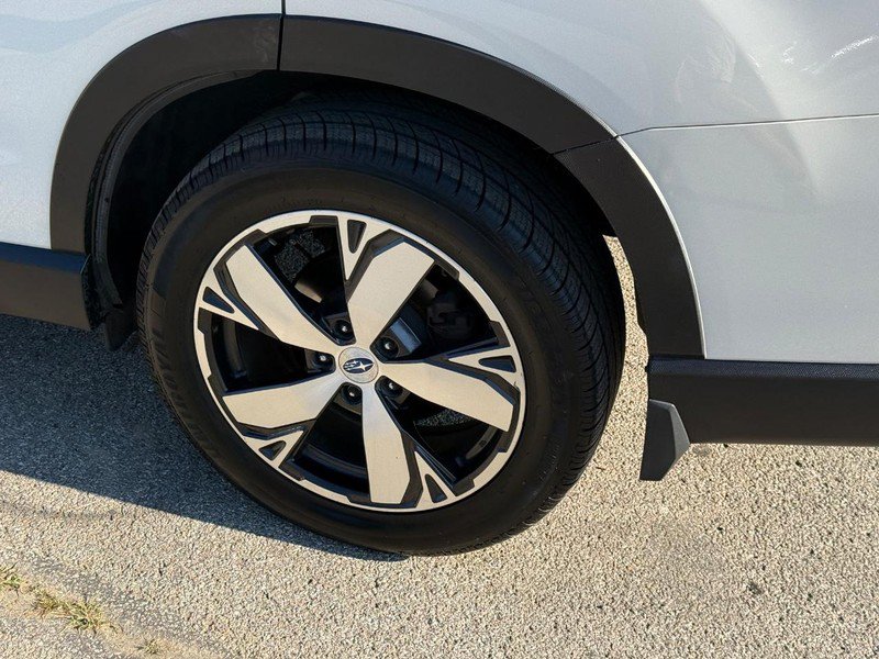 Used 2021 Subaru Forester Touring AWD/4WD image 9