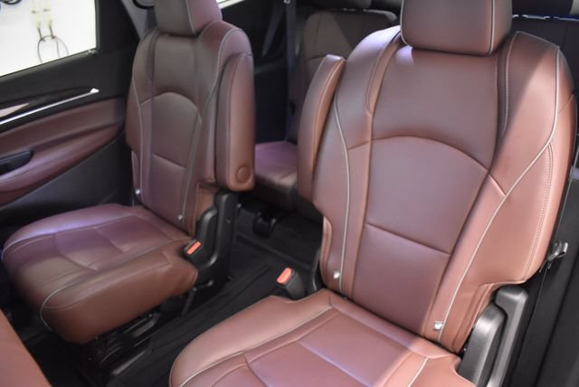 Used 2020 Buick Enclave Avenir w/ Avenir Technology Package AWD/4WD image 7
