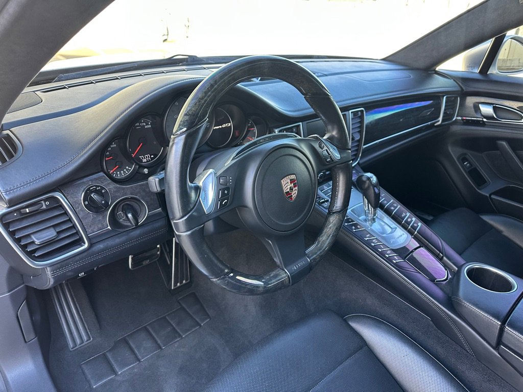 Used 2013 Porsche Panamera GTS image 12
