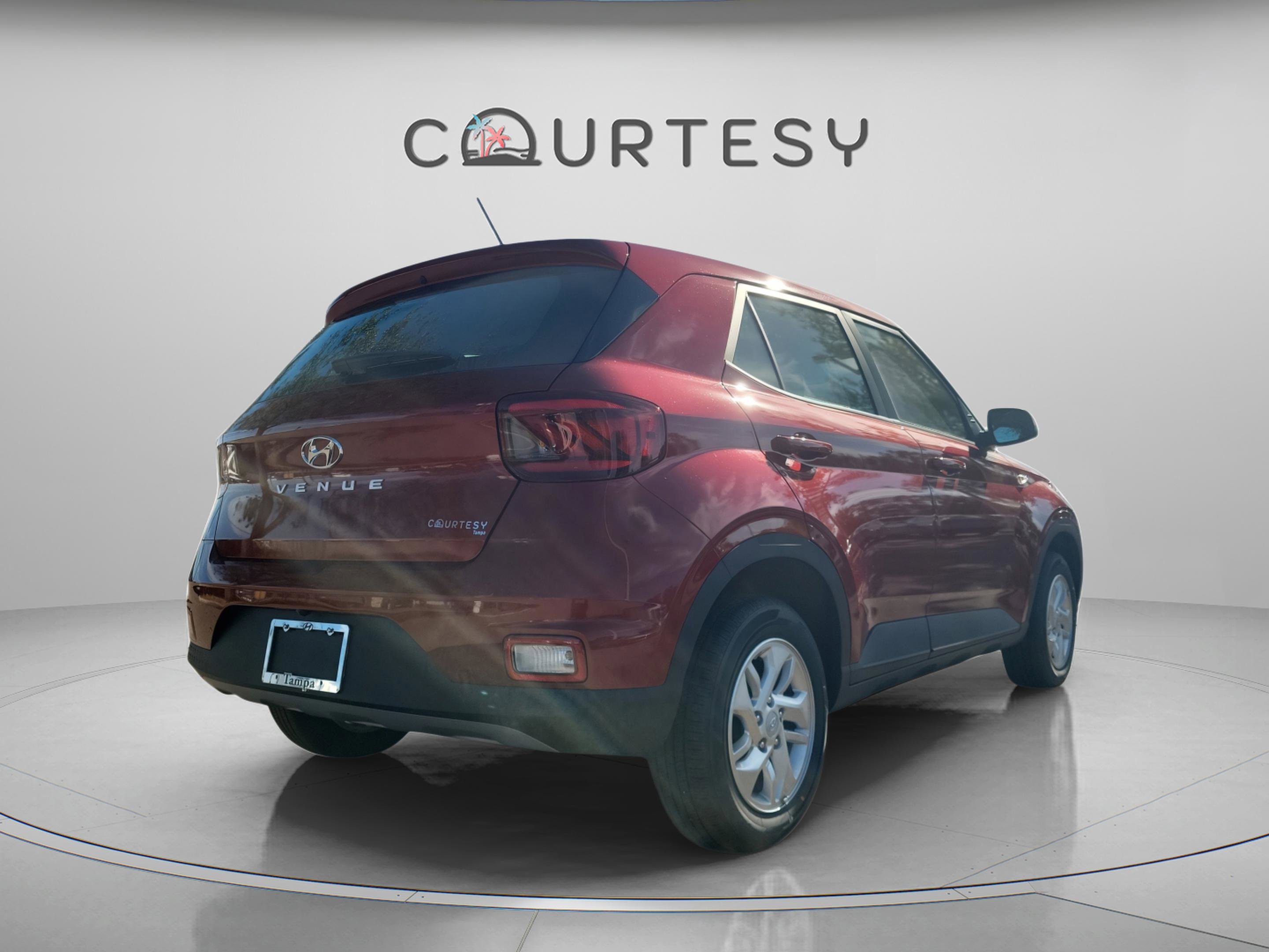 New 2026 Hyundai Venue SE image 4