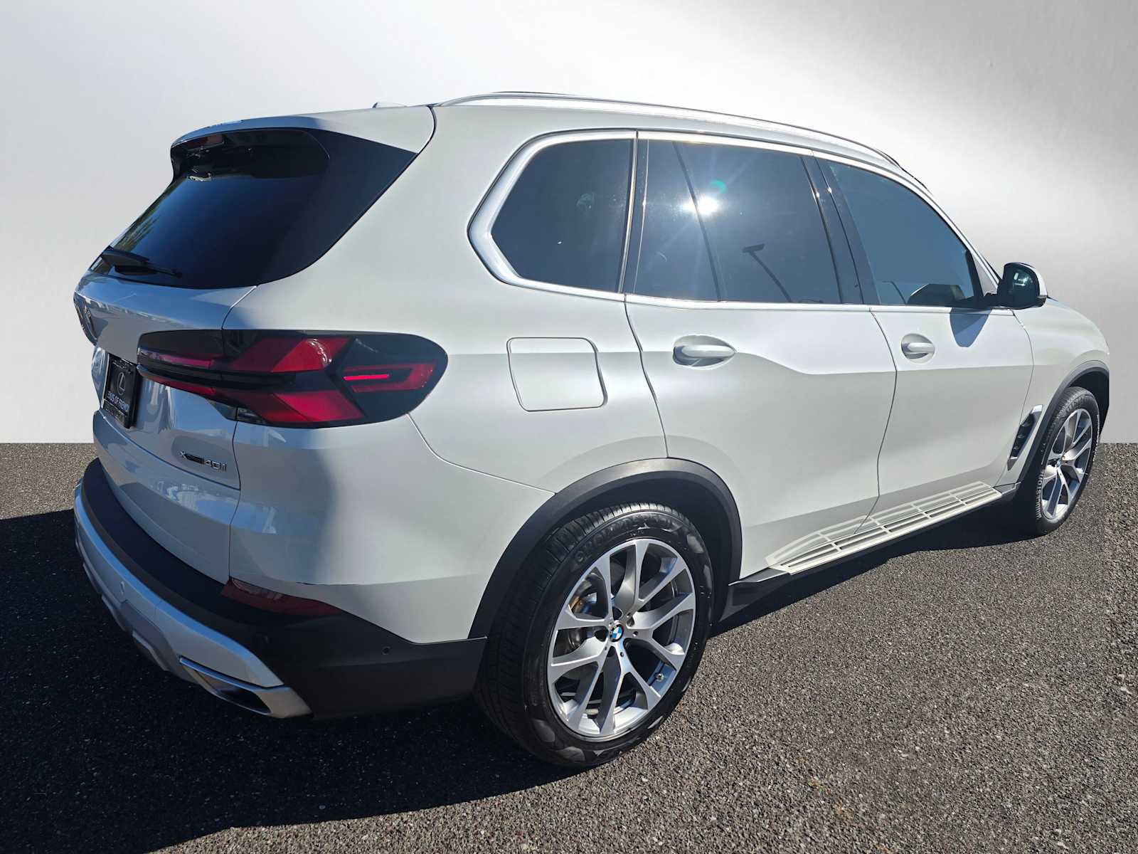 Used 2024 BMW X5 xDrive40i image 3