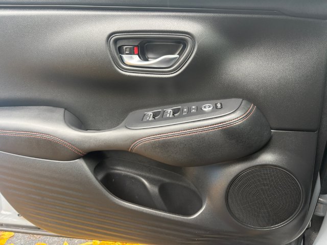 Certified 2025 Honda HR-V Sport image 19