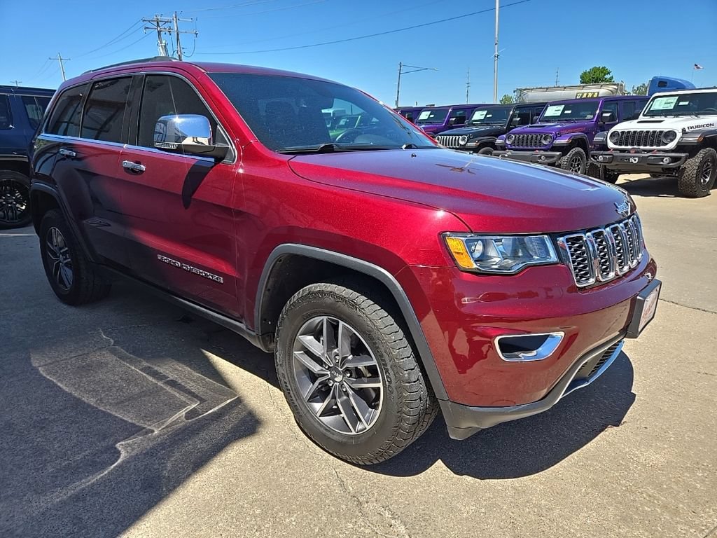 Used 2018 Jeep Grand Cherokee Limited AWD/4WD image 14