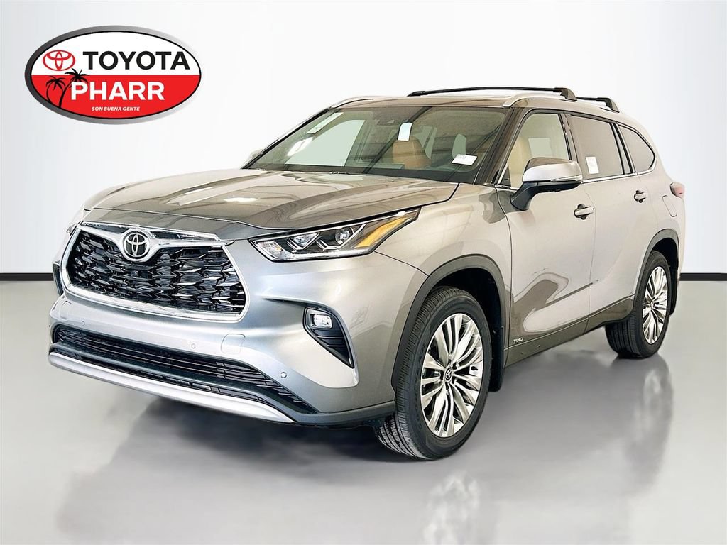 New 2026 Toyota Highlander Platinum AWD/4WD image 1