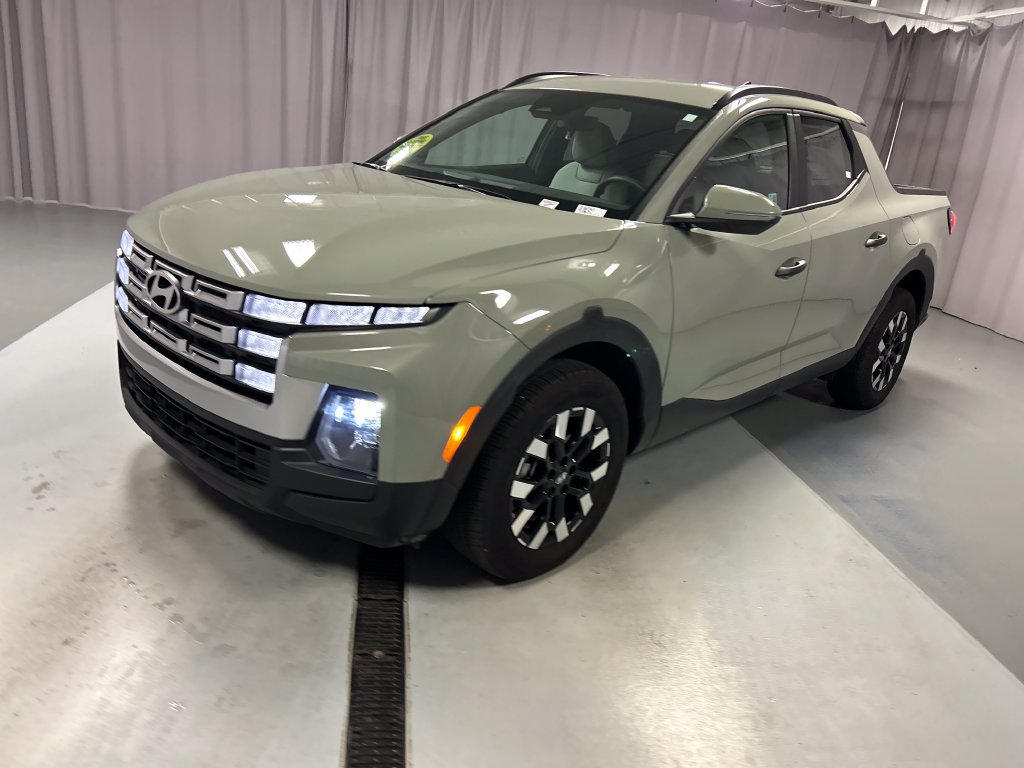 Used 2026 Hyundai Santa Cruz SEL FWD image 3