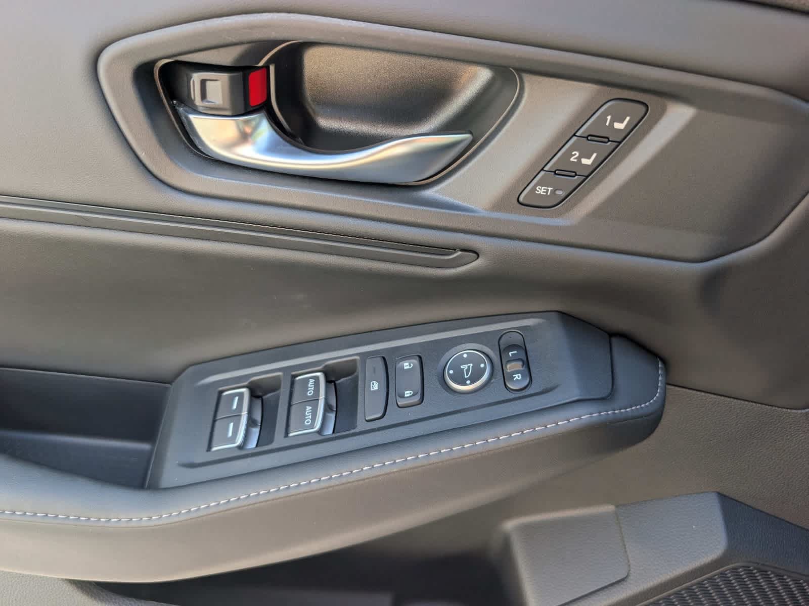 Used 2023 Honda Accord Sport image 19
