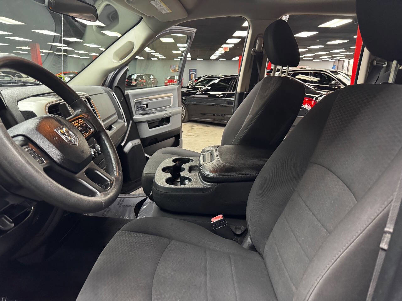 Used 2020 RAM 1500 Classic Warlock image 32