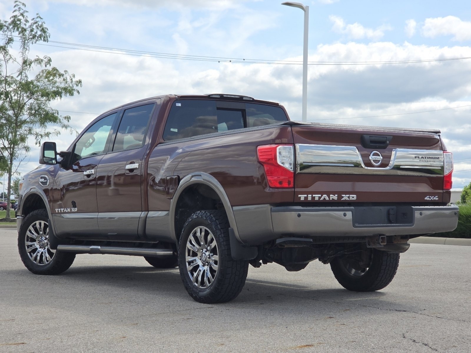 Used 2017 Nissan Titan Platinum Reserve AWD/4WD image 17