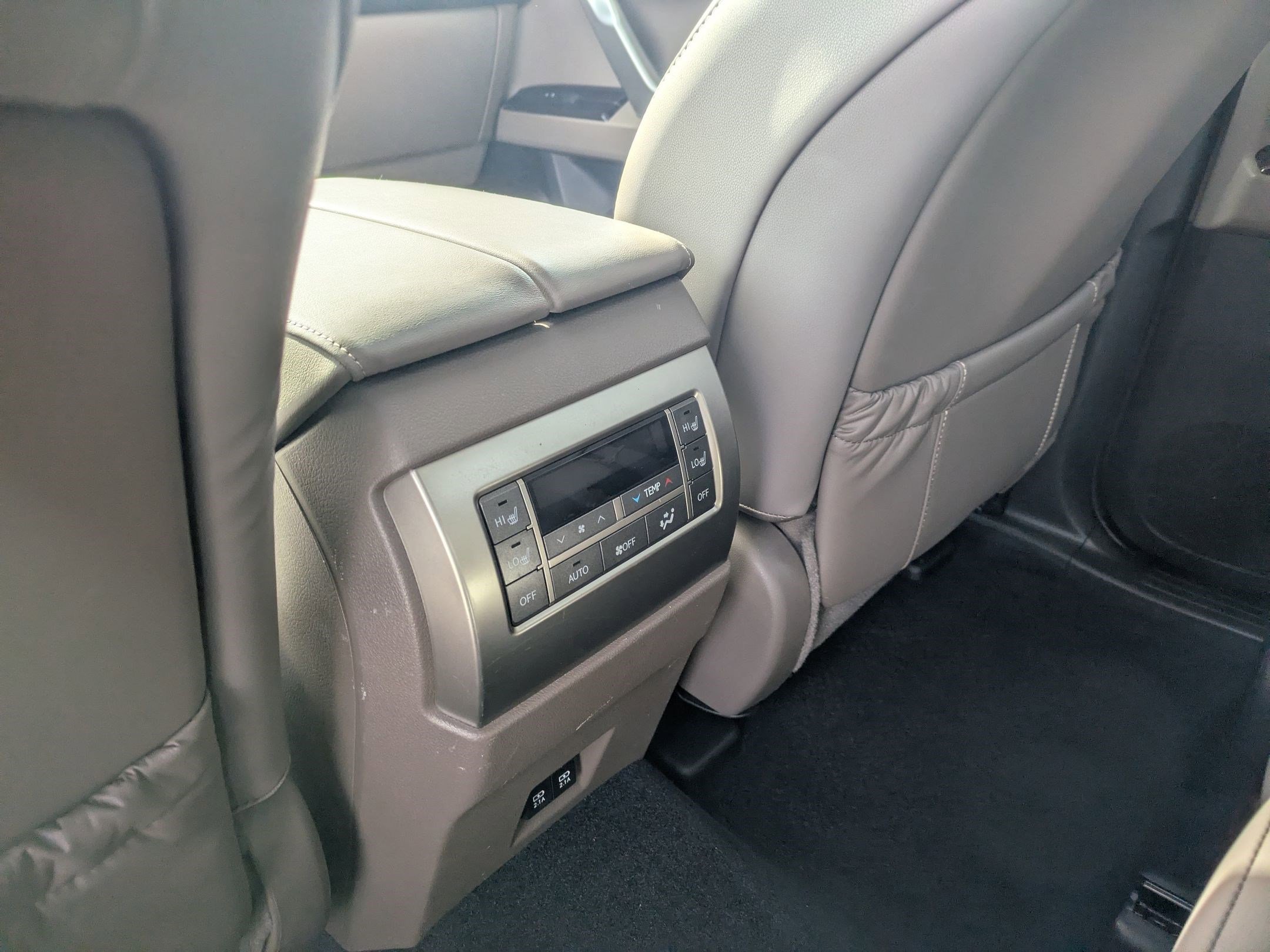 Used 2021 Lexus GX 460 Premium w/ Premium Package image 22