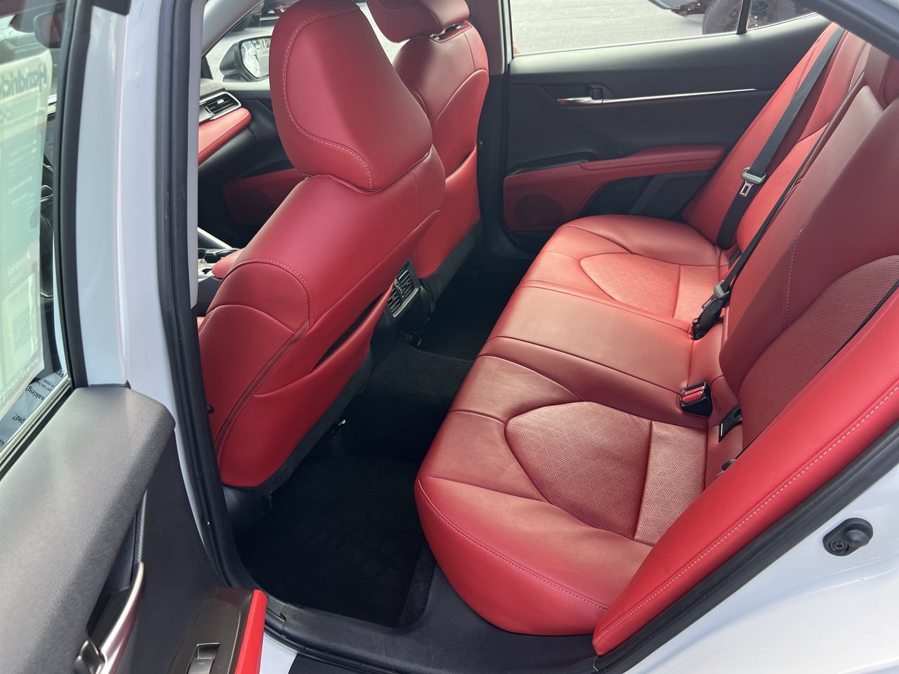 Used 2024 Toyota Camry XSE FWD image 32
