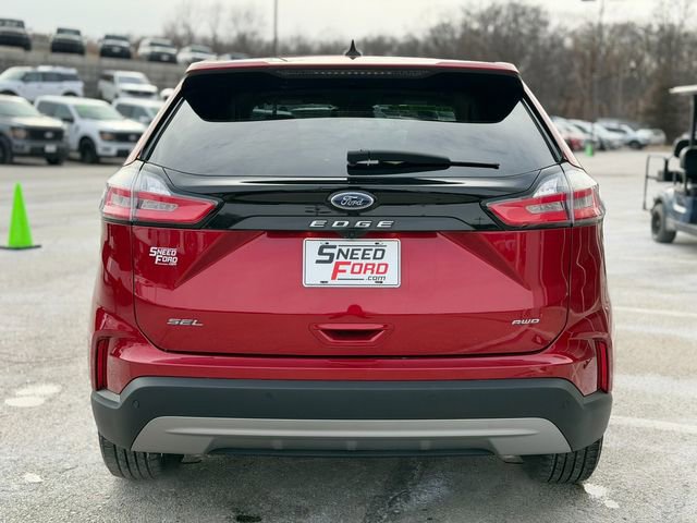 Used 2022 Ford Edge SEL w/ Convenience Package image 6