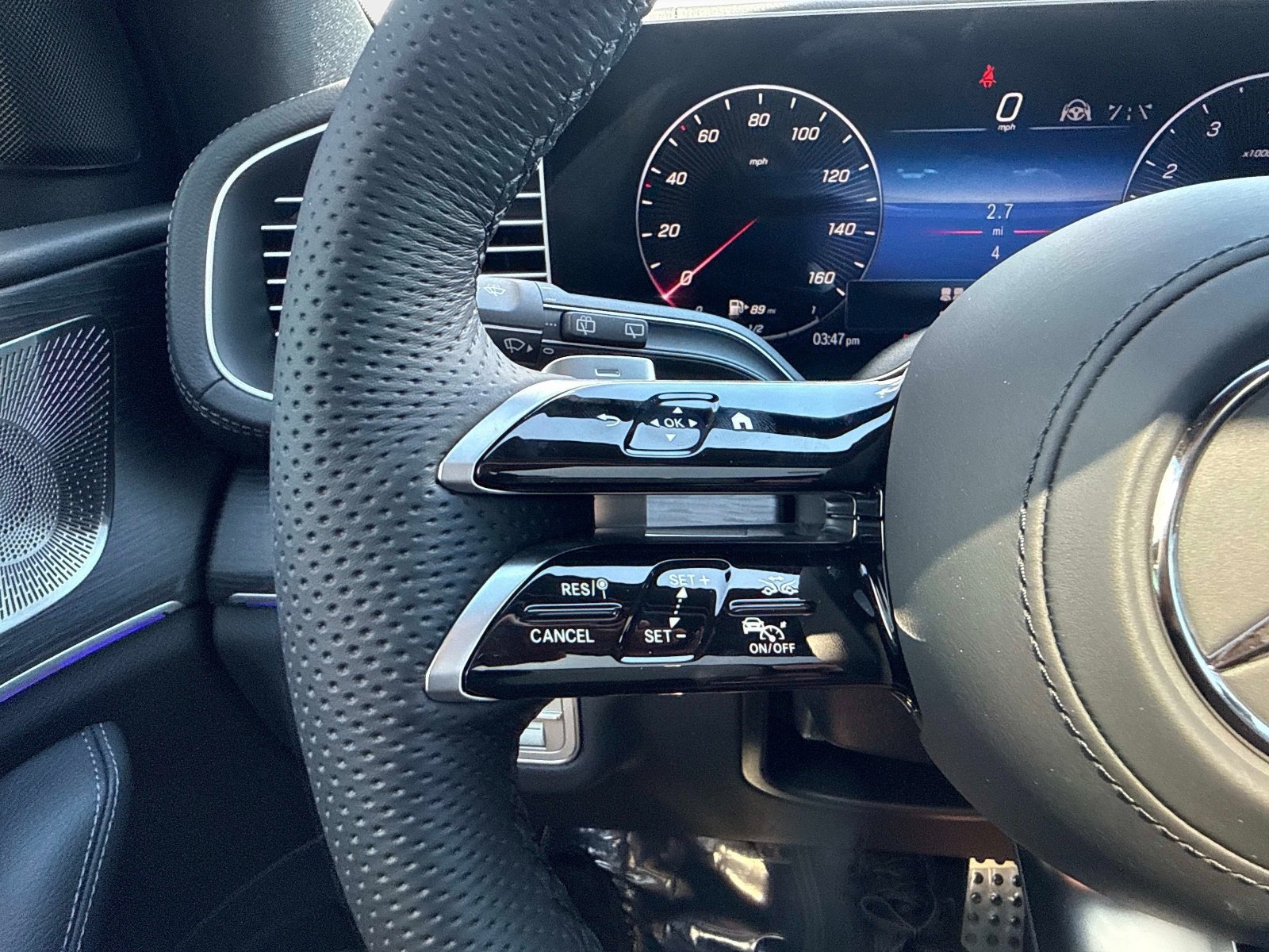 New 2026 Mercedes-Benz GLS 450 4MATIC image 32