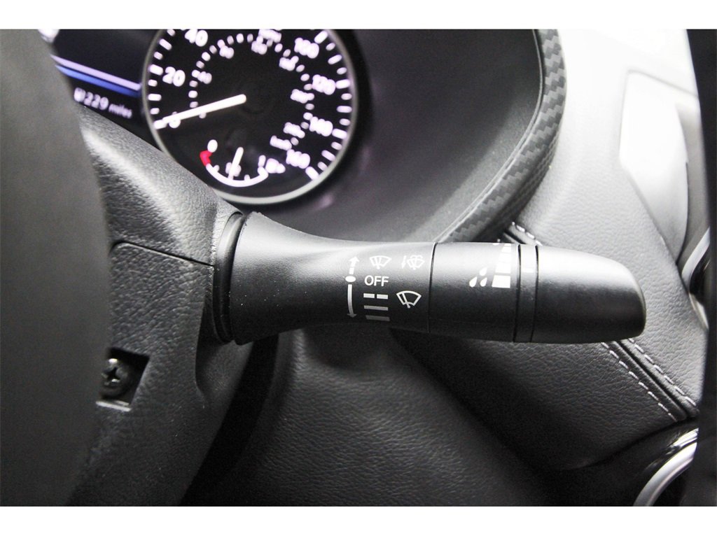 Used 2025 Nissan Sentra SV w/ All-Weather Package image 17