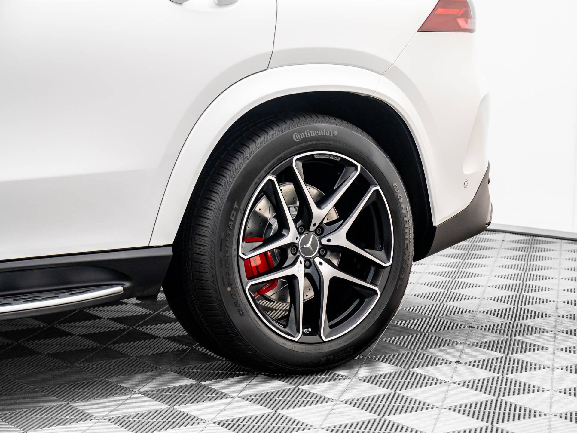 New 2026 Mercedes-Benz GLE 63 AMG S image 34