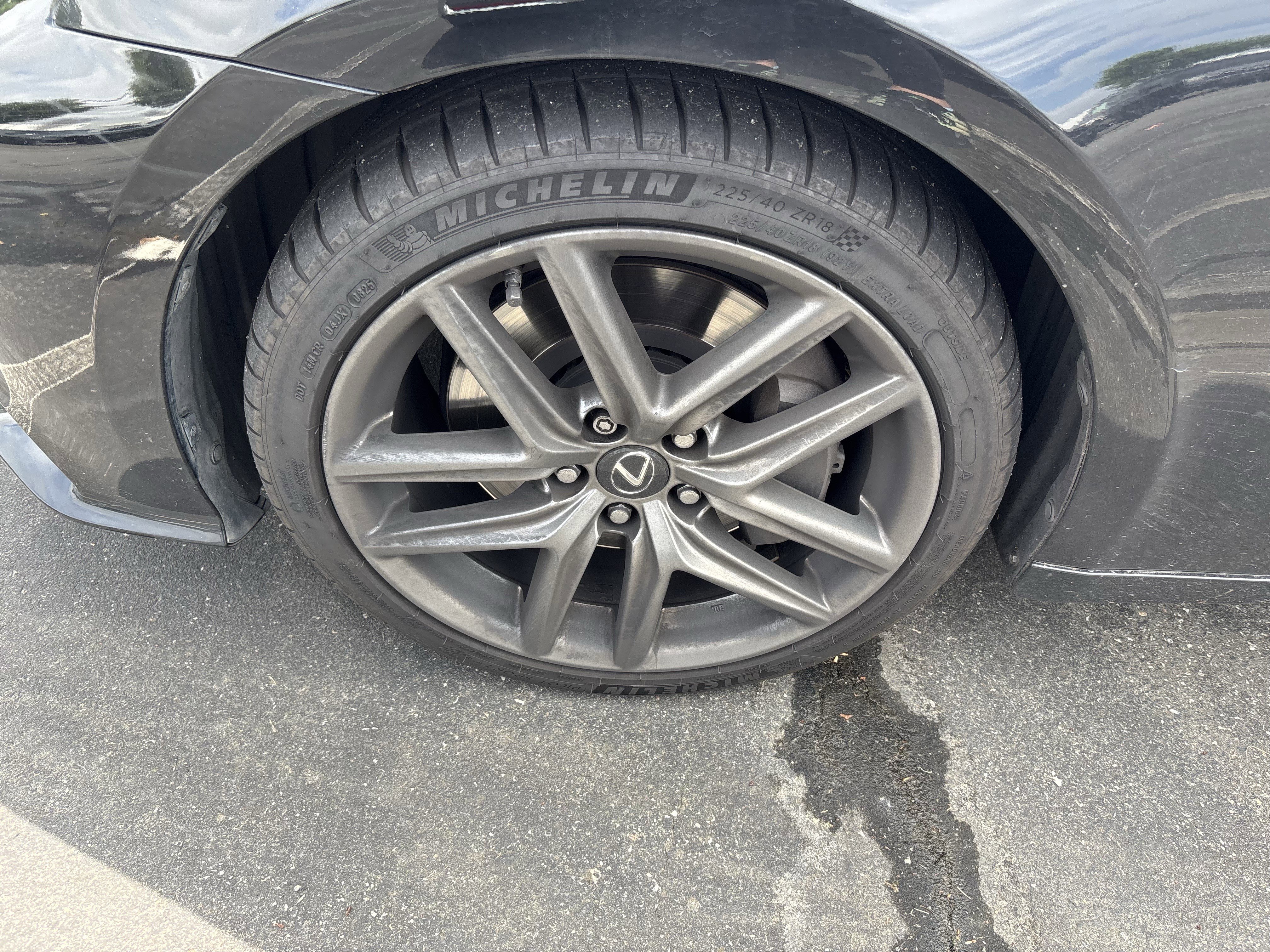 Used 2016 Lexus IS 350 w/ F Sport Package RWD image 38