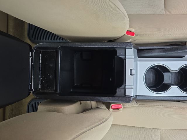 Used 2010 Mercury Milan image 23