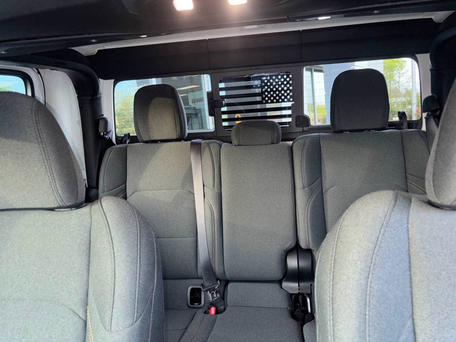 Used 2025 Jeep Gladiator Sport image 28