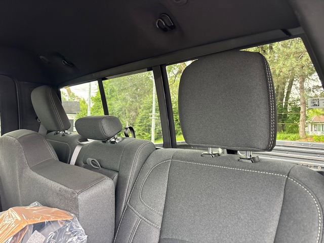 New 2026 RAM 2500 Big Horn AWD/4WD image 8
