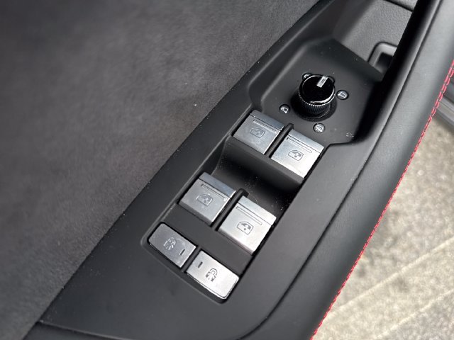 Used 2025 Audi S6 Premium Plus AWD/4WD image 27