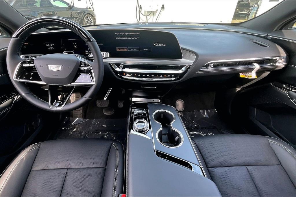 New 2026 Cadillac Lyriq Sport image 7