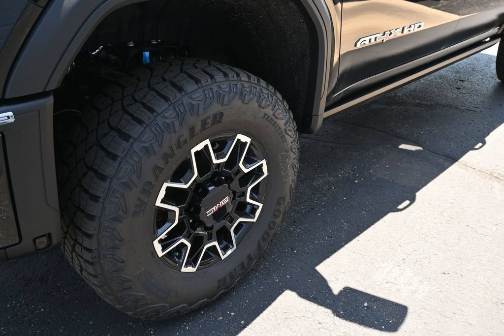 New 2026 GMC Sierra 2500 AT4X AWD/4WD image 10